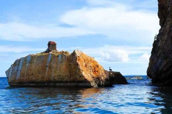 criollo travel bocado ciruela venezuela mochima national park