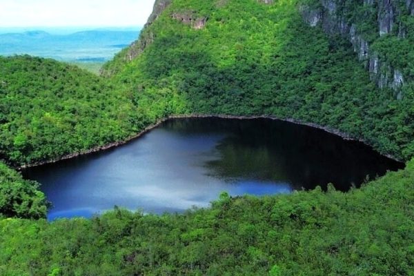 culture criollo travel venezuela bocado acai lago leopoldo
