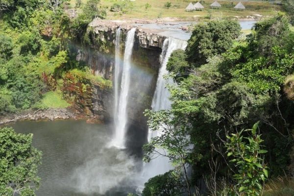 culture criollo travel venezuela tour casabe gran sabana salto kama